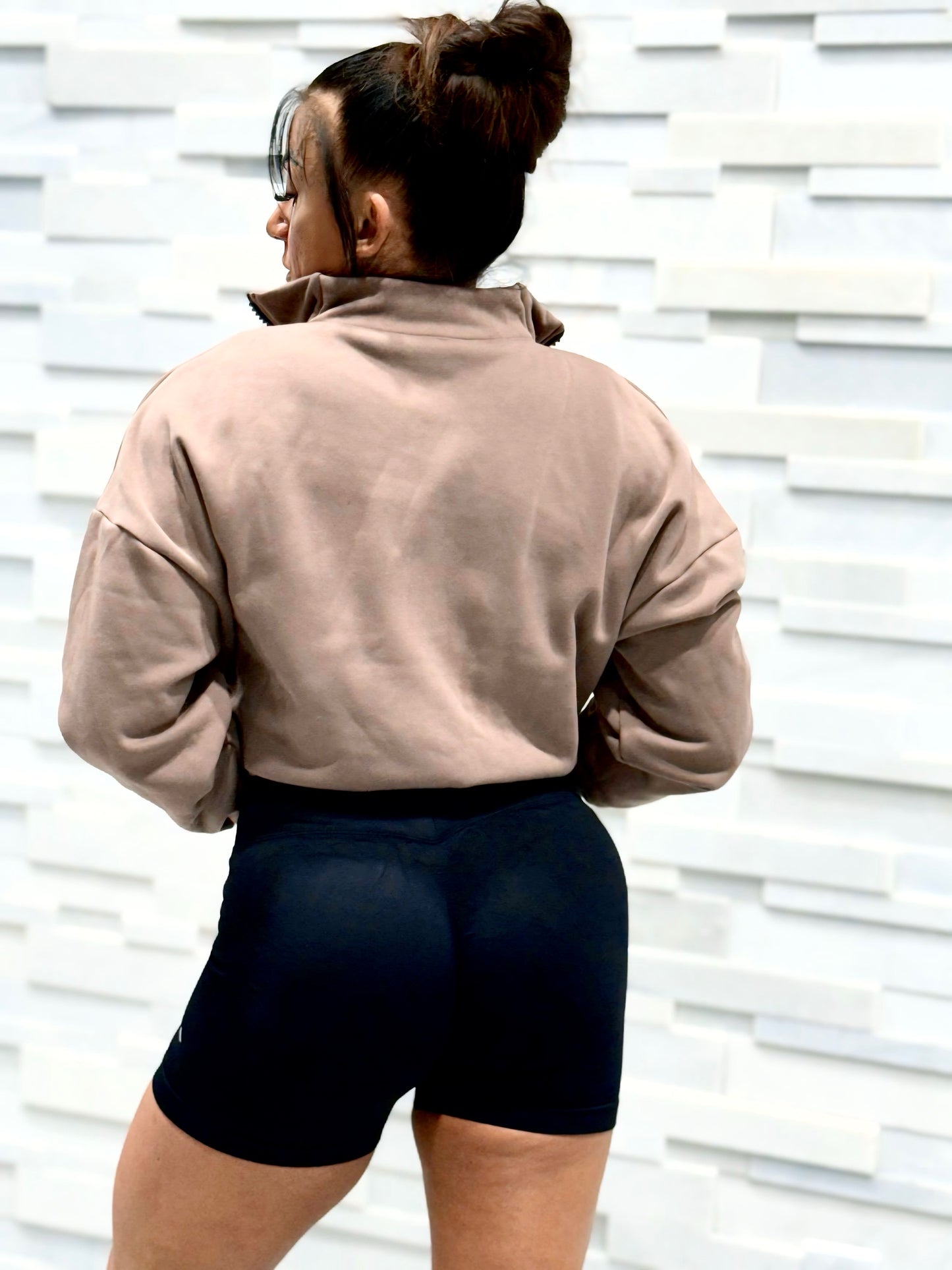 Allstar V-Back Scrunch Shorts